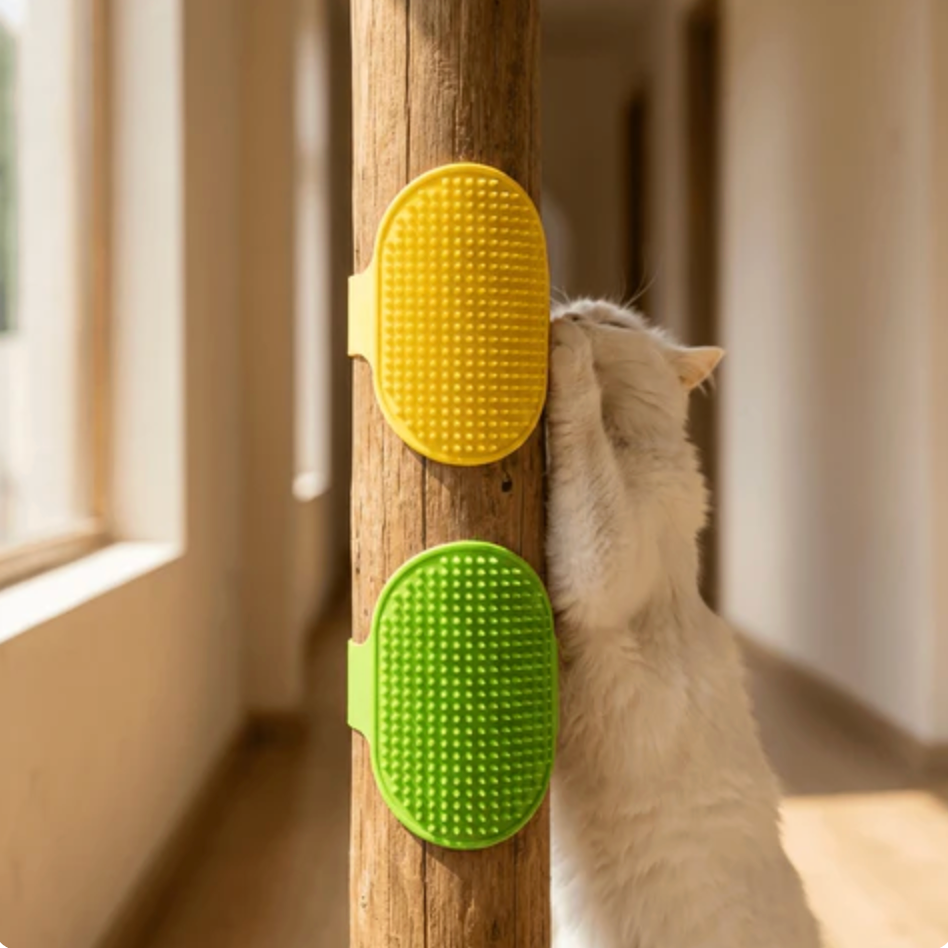 ScratchEase Cat Brush