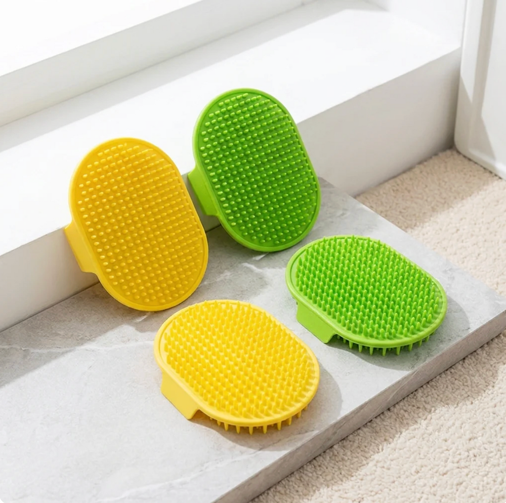 ScratchEase Cat Brush