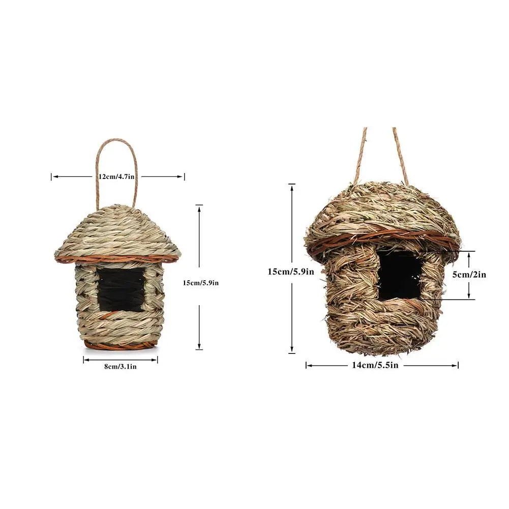 Natural Straw Breeding Nest